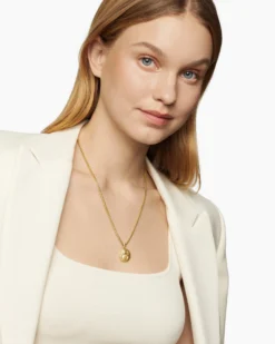 Aries Amulet 18K Yellow Gold with Diamonds, 19mm