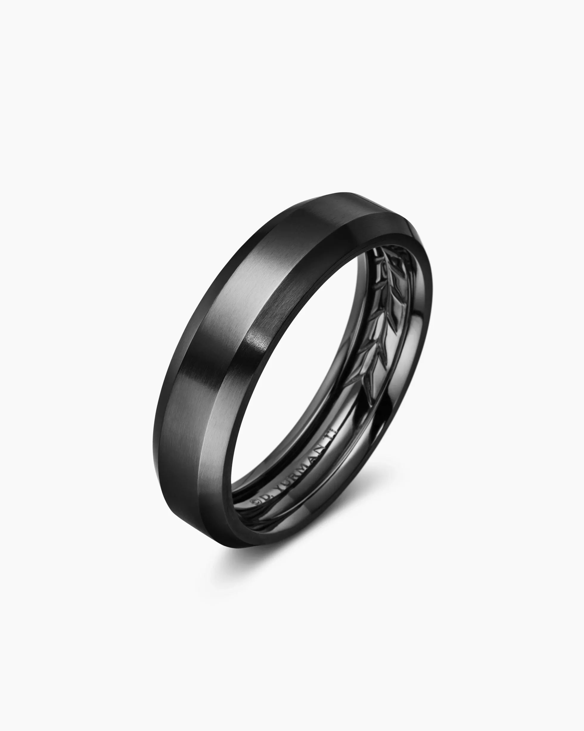Beveled Band Ring Black Titanium, 6mm
