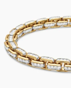 Box Chain Bracelet 18K Yellow Gold with Pavé Diamonds, 7.3mm