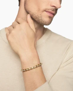 Box Chain Bracelet 18K Yellow Gold with Pavé Diamonds, 7.3mm