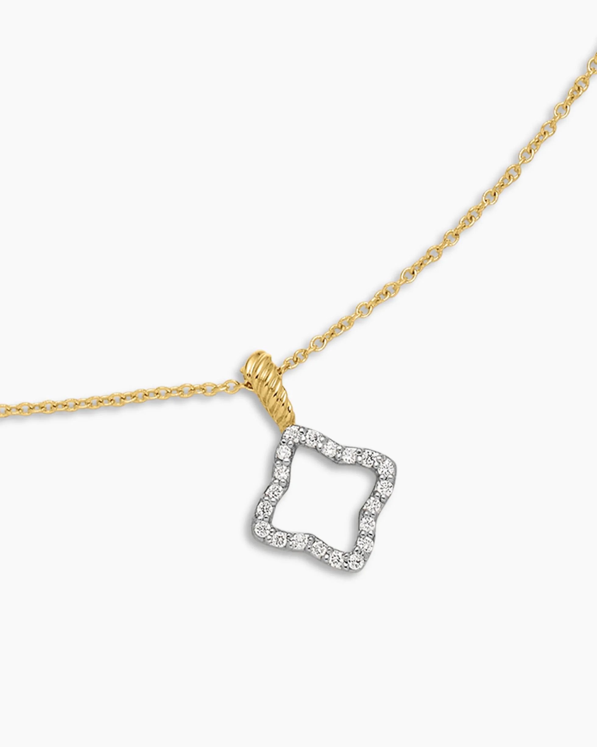 Cable Collectibles® Quatrefoil Necklace 18K Yellow Gold with Diamonds, 17.5mm