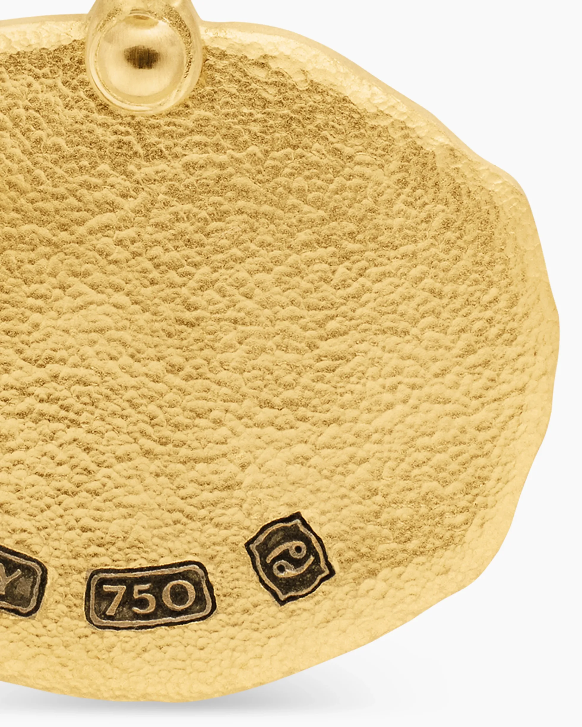 Cancer Amulet 18K Yellow Gold, 17mm