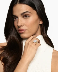 Chatelaine® Elongated Ring 18K Yellow Gold with Diamonds, 19mm