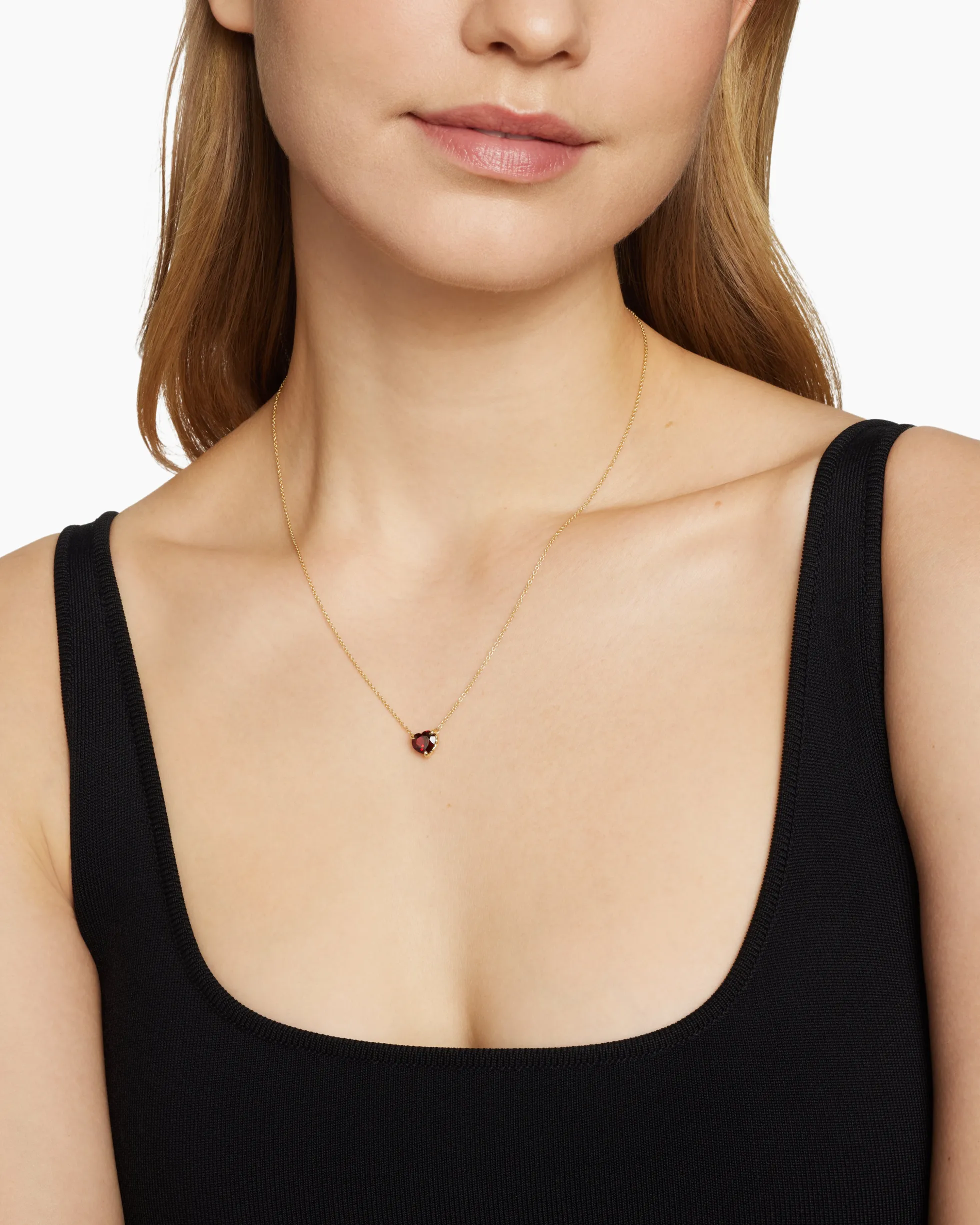 Chatelaine® Heart Pendant Necklace 18K Yellow Gold with Garnet, 8mm