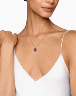 Chatelaine® Pendant Necklace 18K Yellow Gold with Amethyst and Diamonds, 11mm