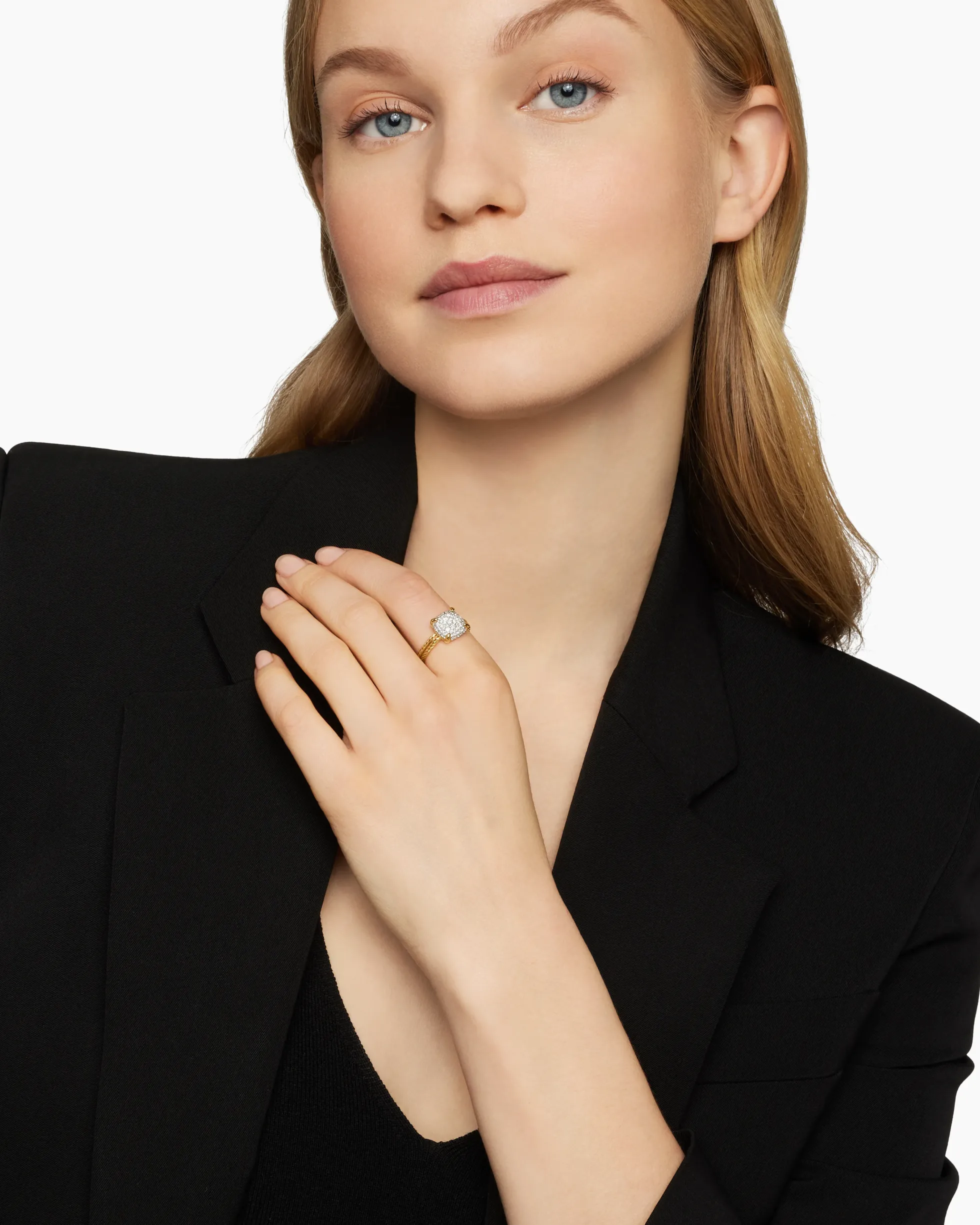 Chatelaine® Ring 18K Yellow Gold with Pavé Diamonds, 11mm