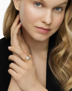 Chatelaine® Ring 18K Yellow Gold with Pavé Diamonds, 11mm