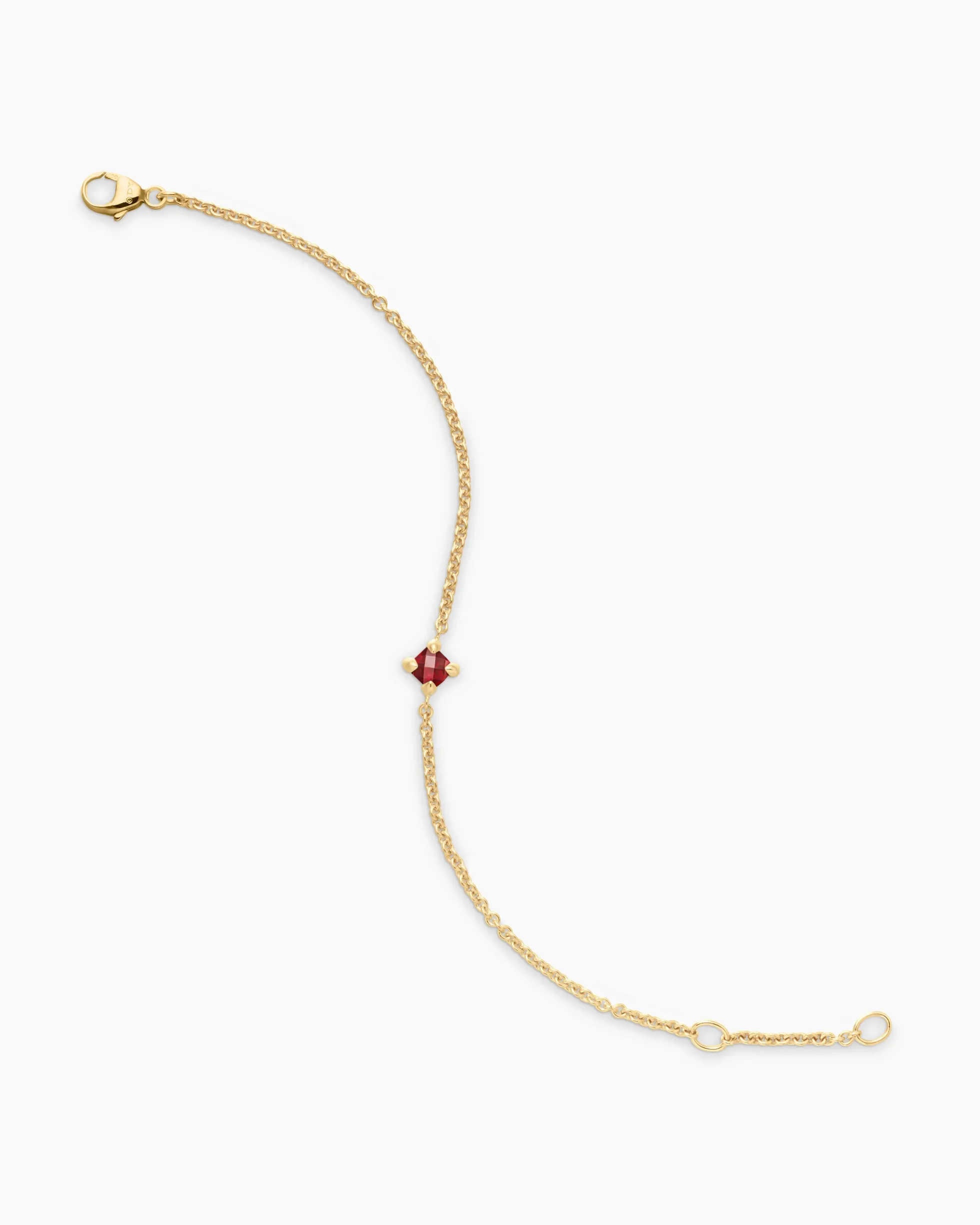 Chatelaine® Teen Bracelet 18K Yellow Gold with Garnet, 4mm