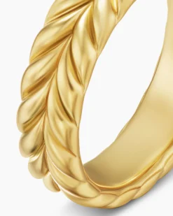 Chevron Band Ring 18K Yellow Gold, 6.2mm