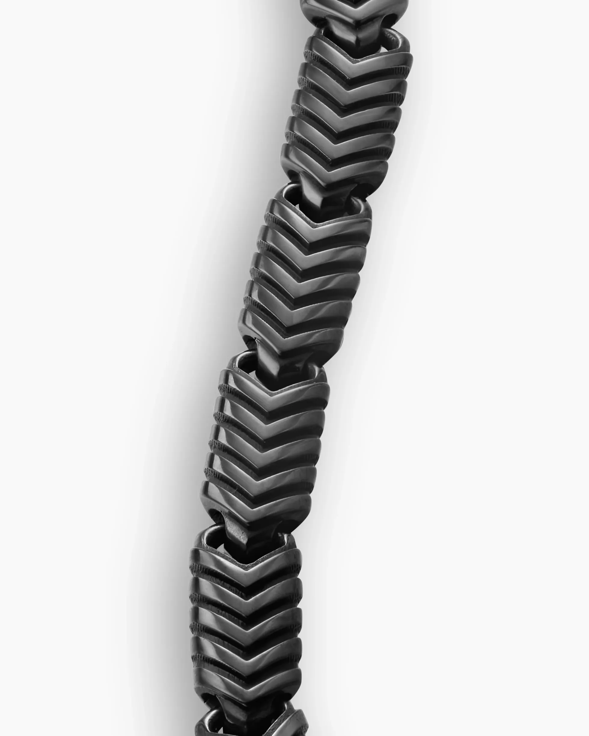 Chevron Link Bracelet Black Titanium, 7.6mm