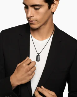 Chevron Tag Black Titanium, 34mm