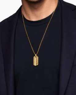 Chevron Tag 18K Yellow Gold, 35mm