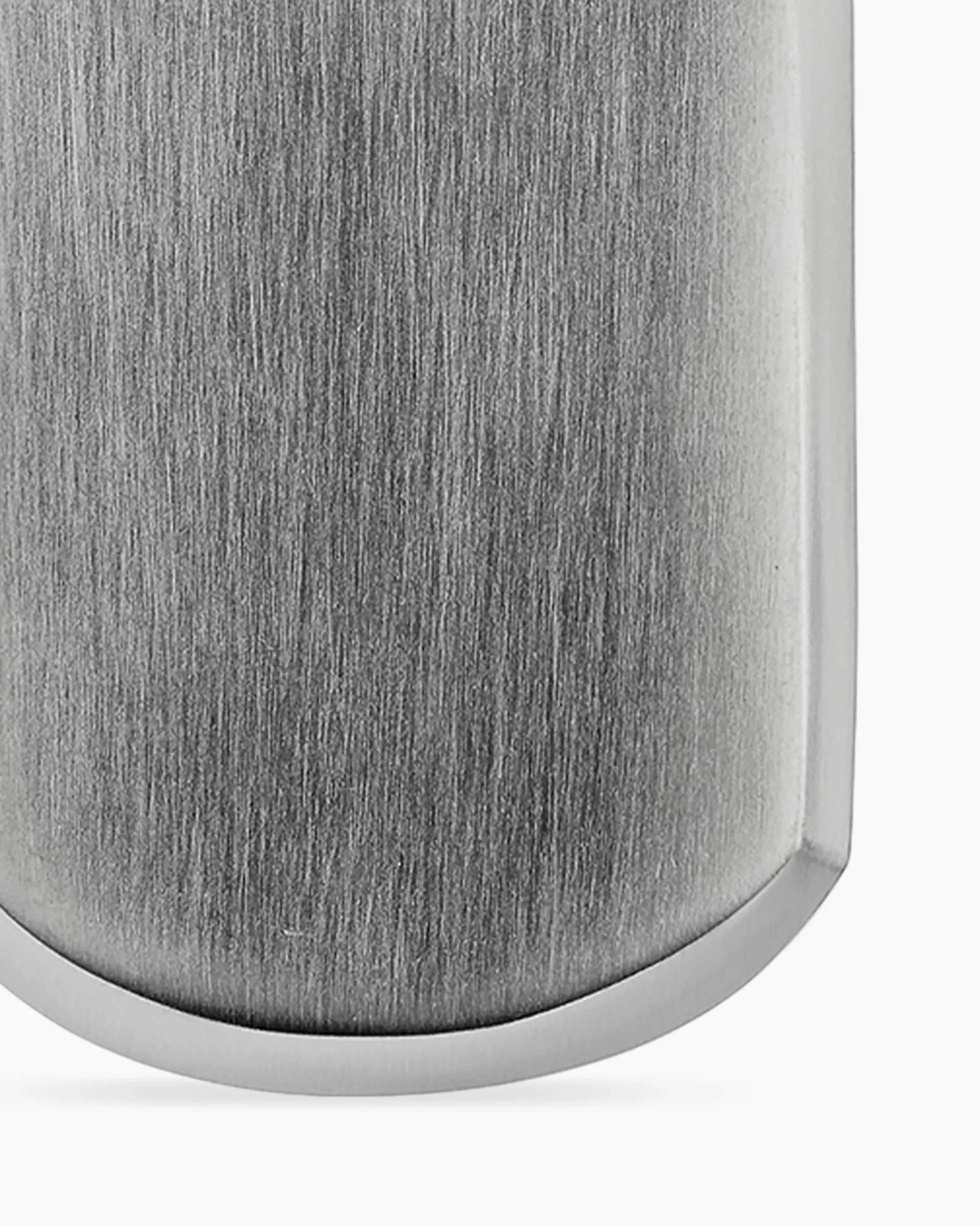 Chevron Tag Platinum with Diamond Baguettes, 35mm