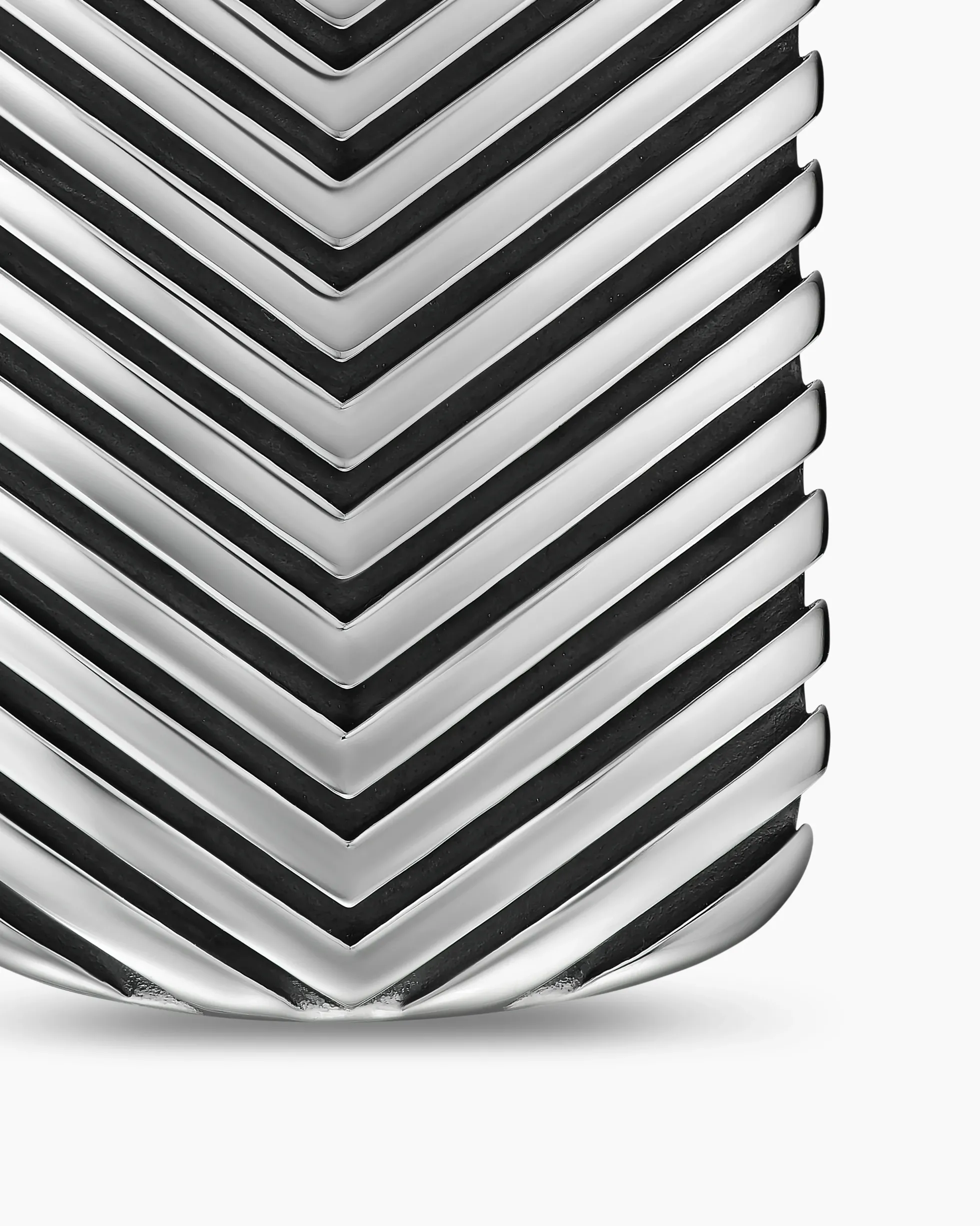 Chevron Tag Sterling Silver, 34mm