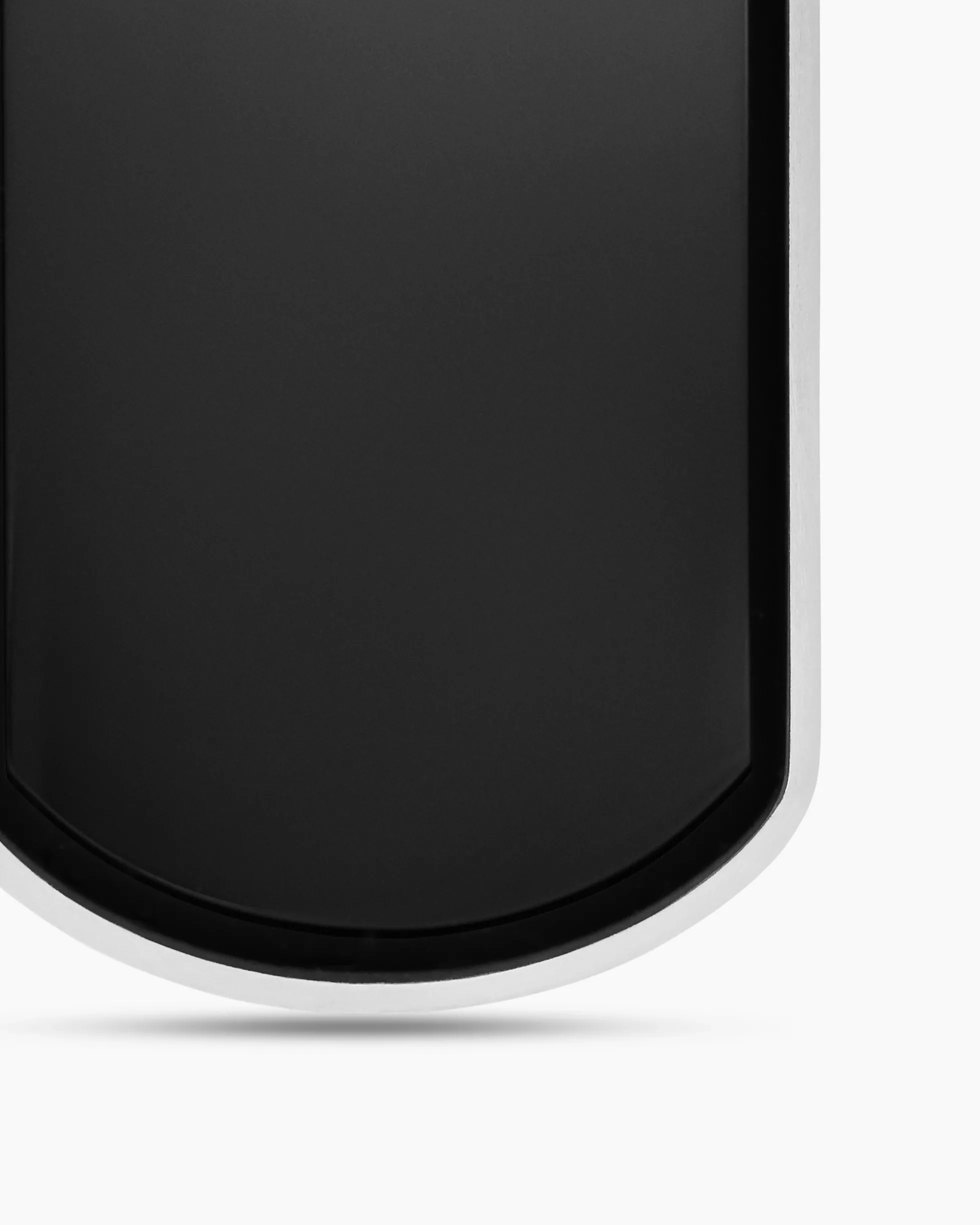 Chevron Tag Sterling Silver with Black Onyx, 35mm