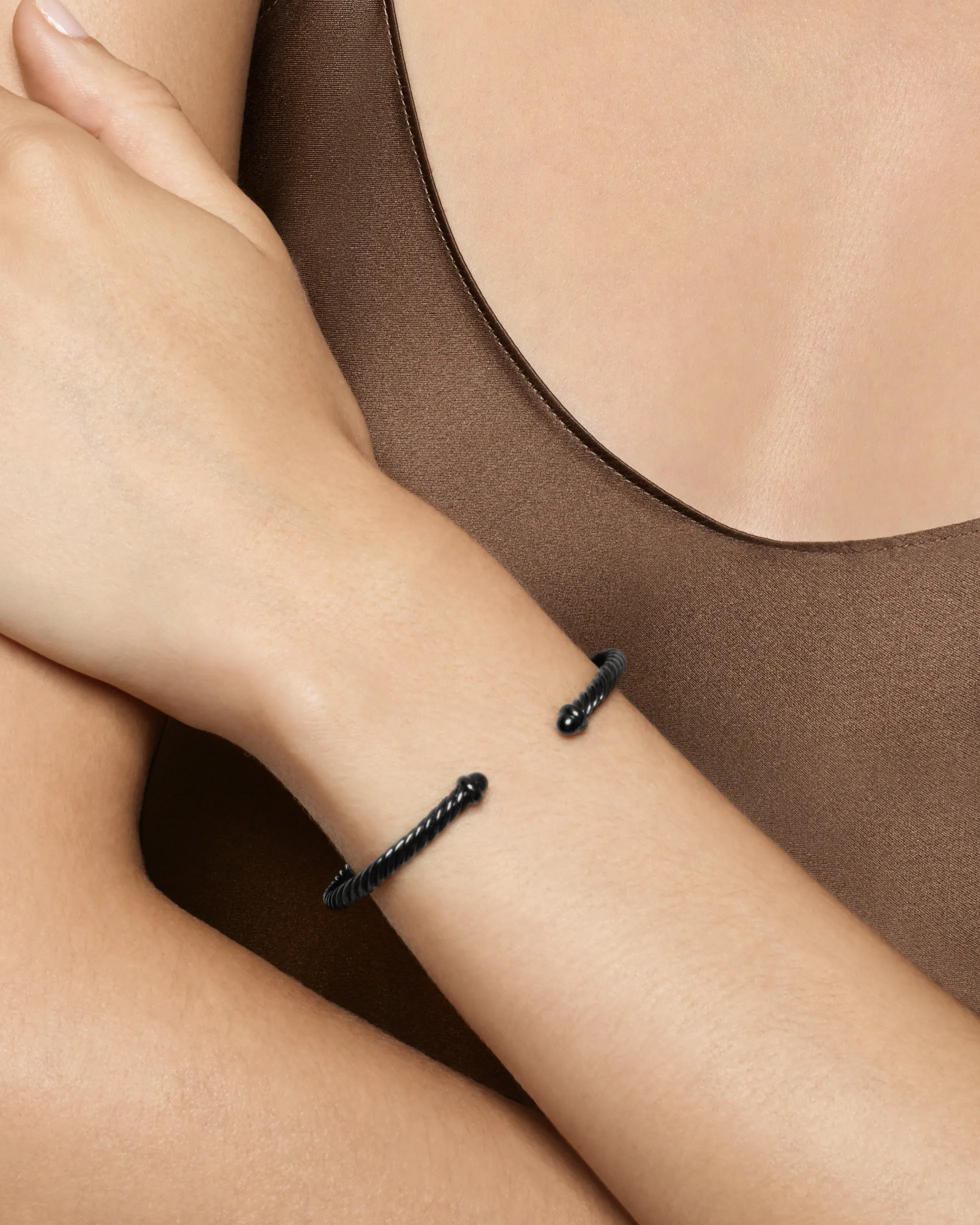 Classic Cable Bracelet Black Aluminum, 4mm