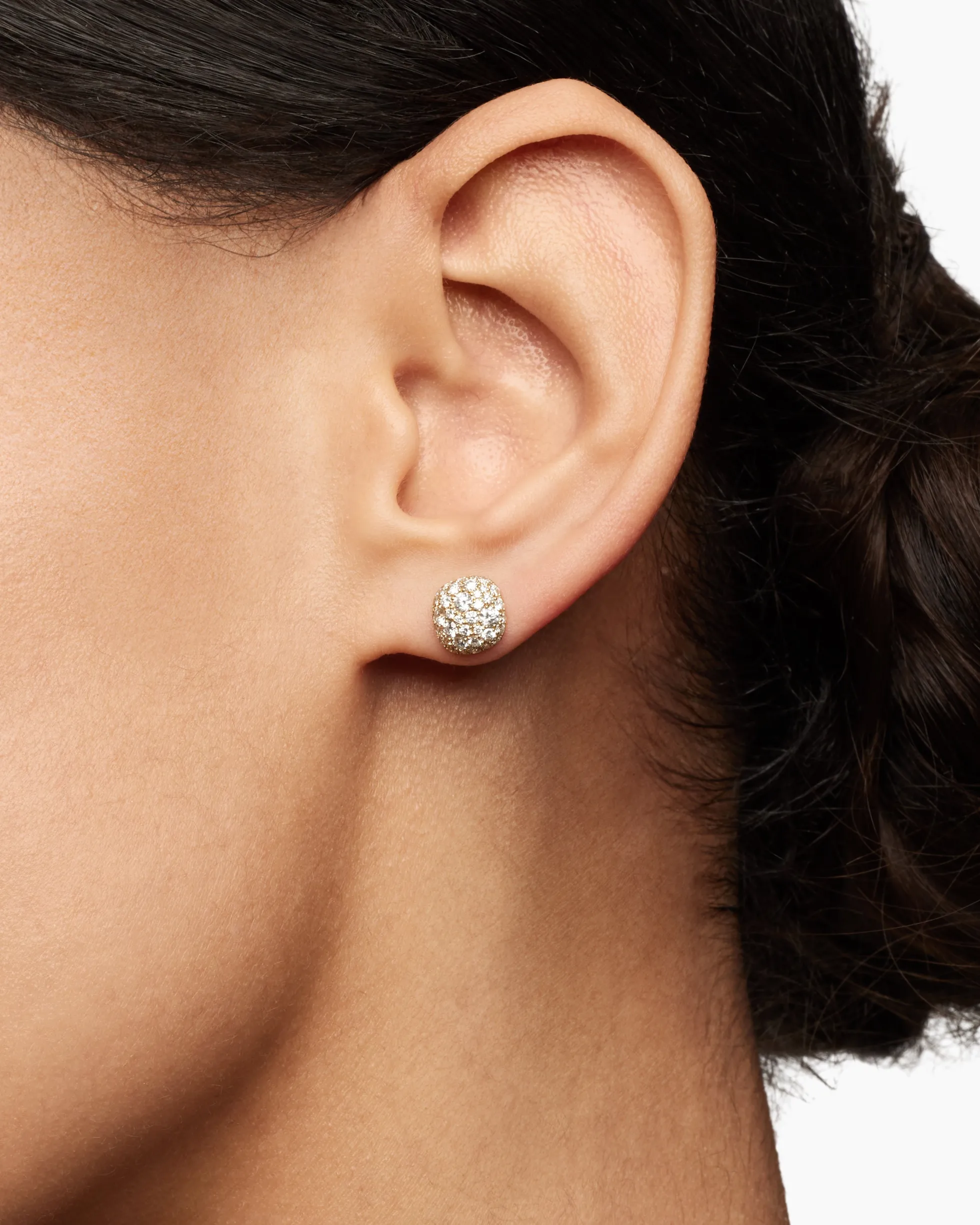 Cushion Stud Earrings 18K Yellow Gold with Diamonds, 8mm