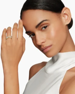 DY Crossover® Band Ring 18K Yellow Gold with Diamonds, 8mm