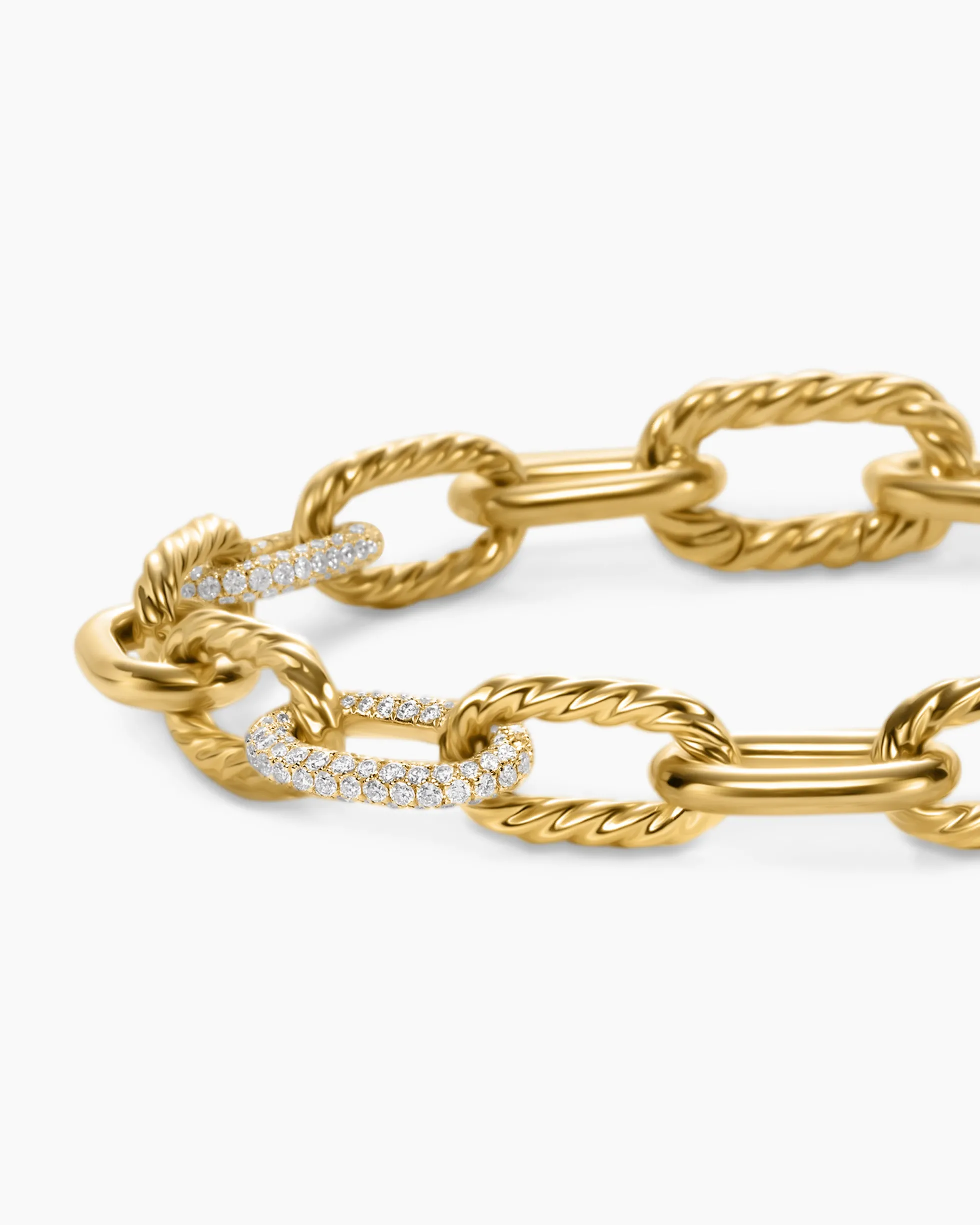 DY Madison® Chain Bracelet 18K Yellow Gold with Diamonds, 8.5mm