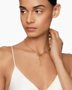 DY Madison® Three Ring Chain Necklace 18K Yellow Gold, 3mm