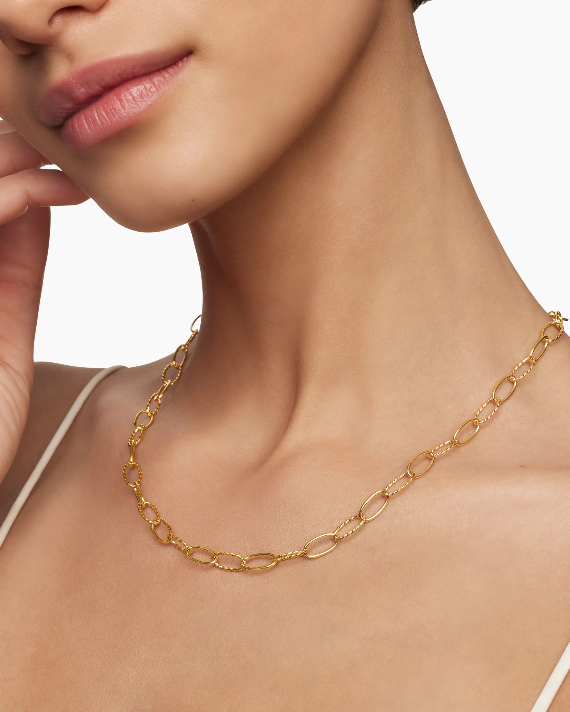 Elongated Oval Link Necklace 18K Yellow Gold, 6mm