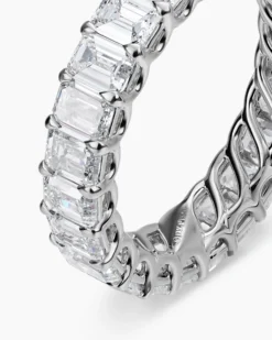 Emerald Cut Band Ring Platinum with Diamonds, 4.2mm