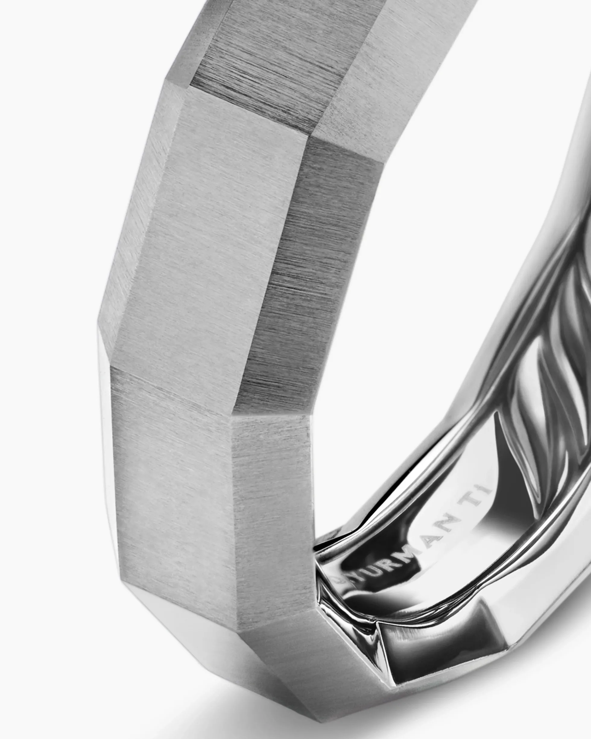 Faceted Band Ring Grey Titanium, 6mm