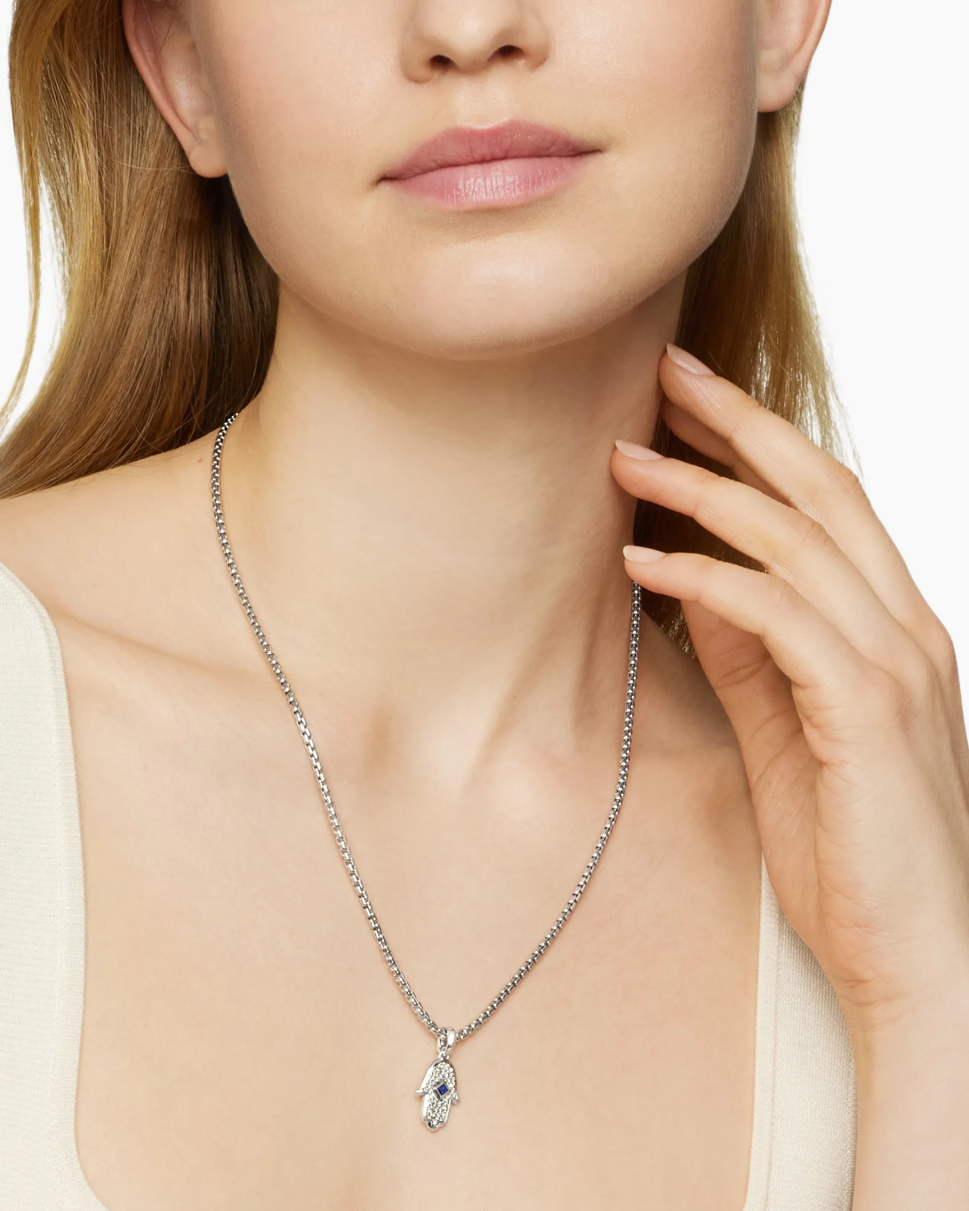 Hamsa Amulet 18K White Gold with Pavé Diamonds and Blue Sapphire, 24.6mm