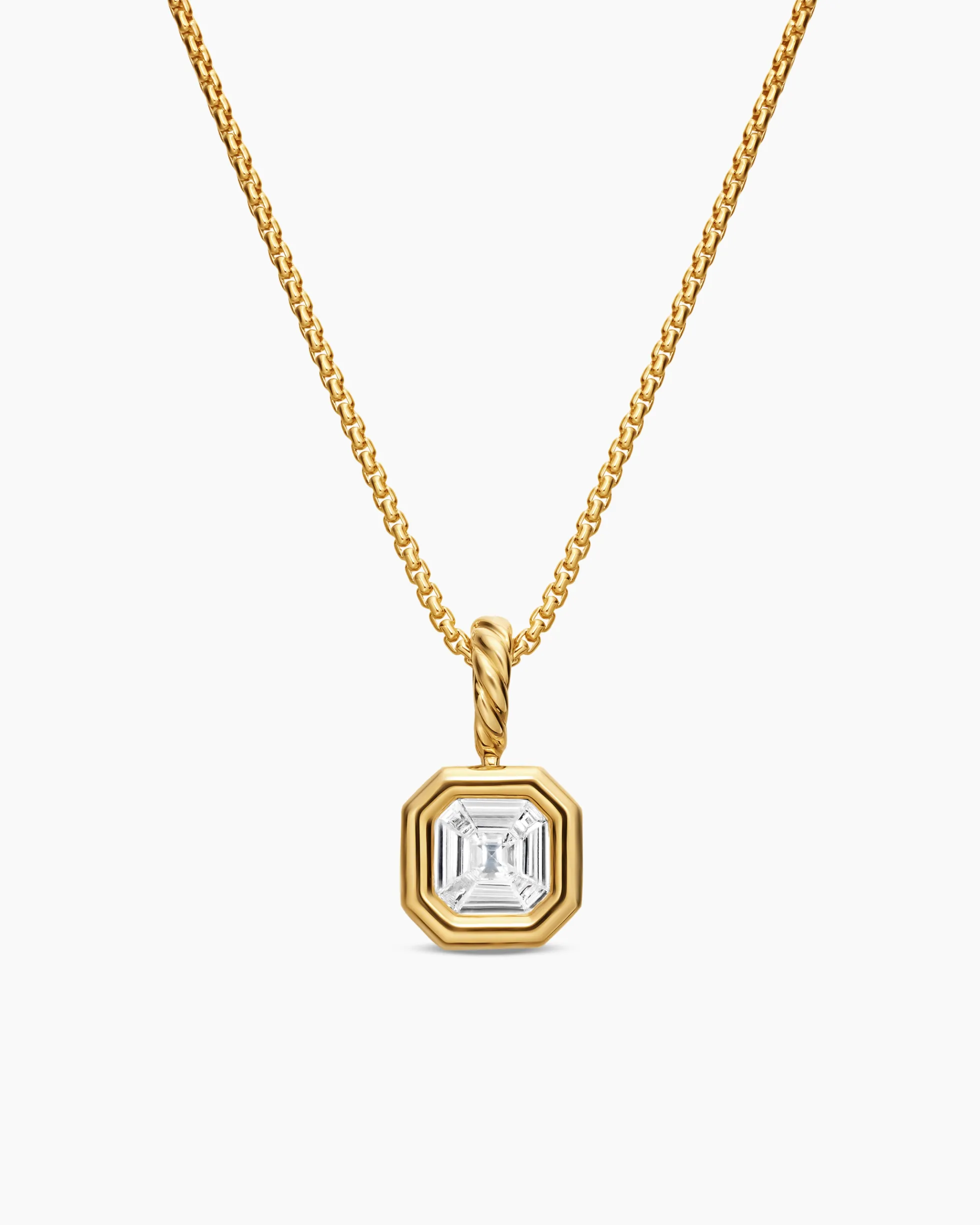Illusion Set Drop Necklace 18K Yellow Gold with Diamond, 7.7mm