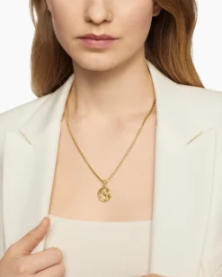 Leo Amulet 18K Yellow Gold with Diamonds, 19mm