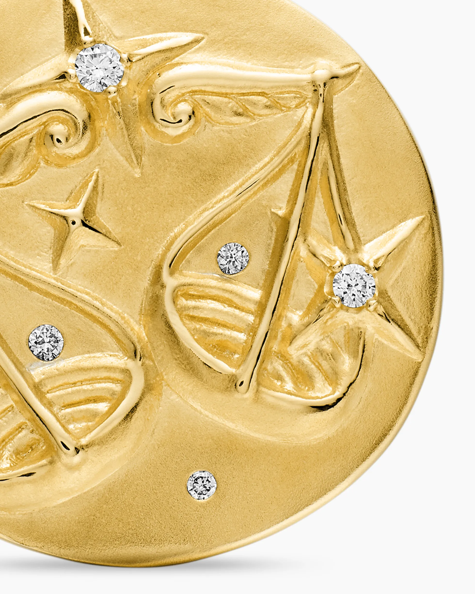 Libra Amulet 18K Yellow Gold with Diamonds, 19mm