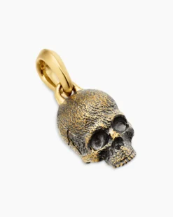 Memento Mori Skull Amulet 18K Yellow Gold, 16mm