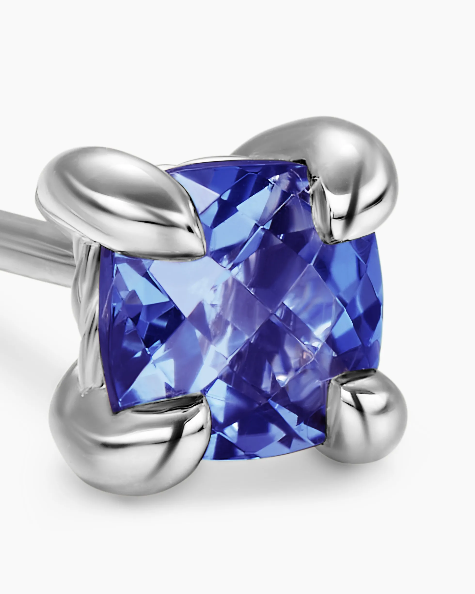 Micro Chatelaine® Stud Earrings 18K White Gold with Tanzanite, 4.8mm