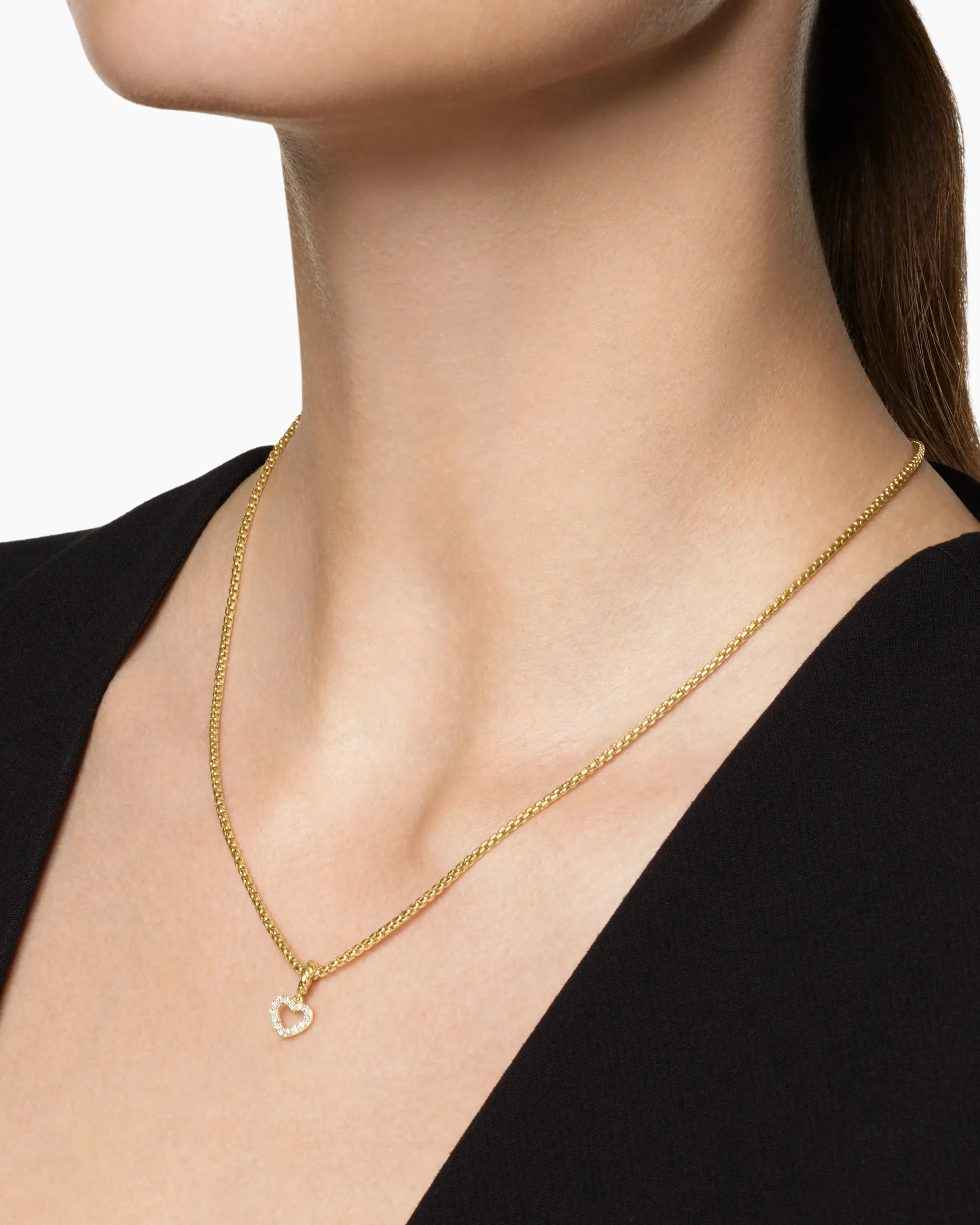 Micro Pavé Open Heart Amulet 18K Yellow Gold with Diamonds, 6.8mm