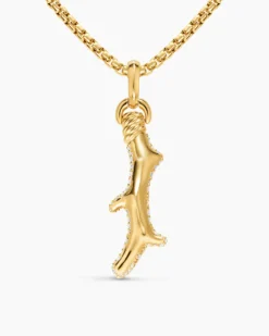 Pavé Coral Amulet 18K Yellow Gold with Diamonds, 35mm