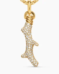 Pavé Coral Amulet 18K Yellow Gold with Diamonds, 35mm