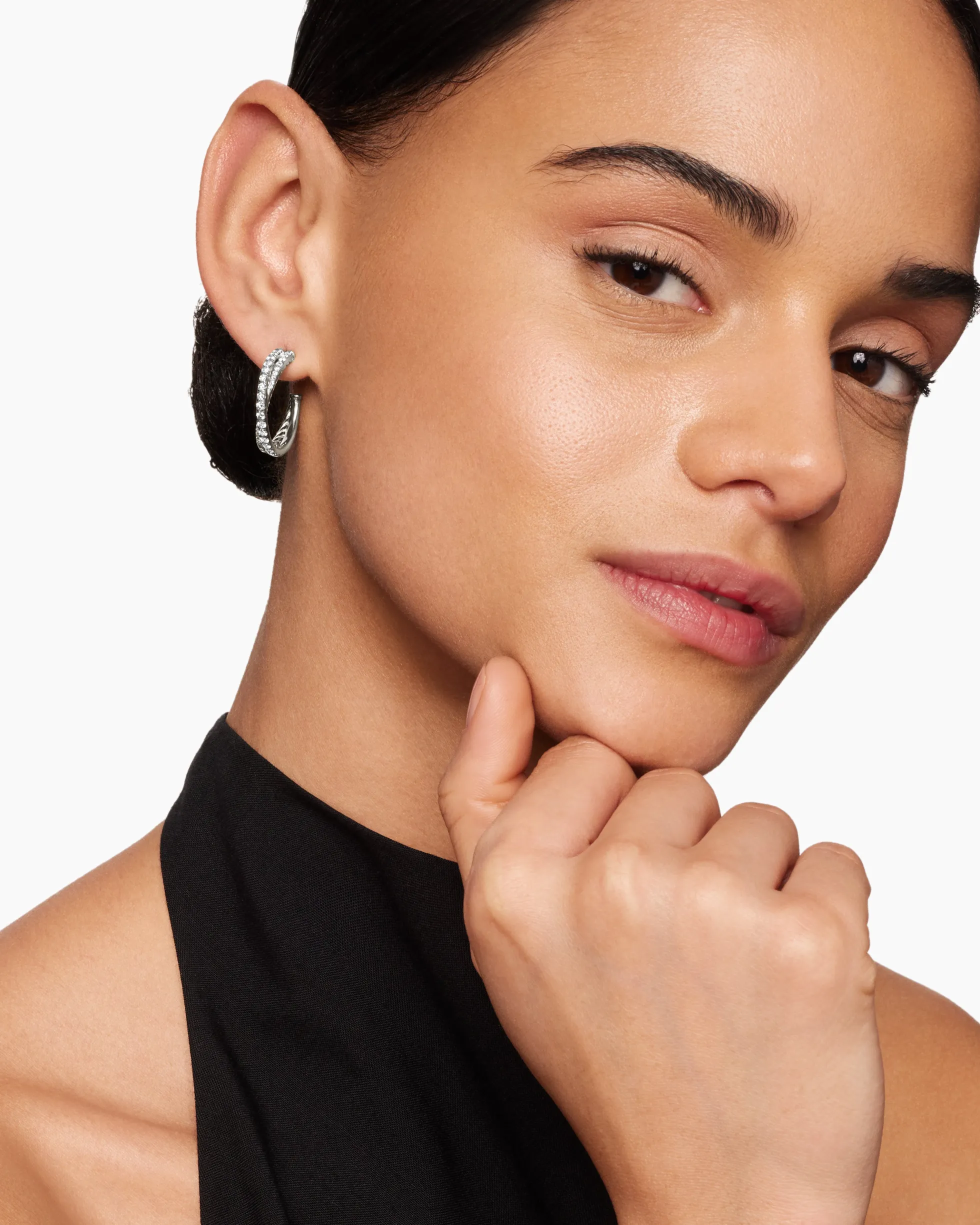 Pavé Crossover Hoop Earrings 18K White Gold with Diamonds, 24mm