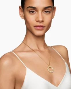 Pavé Crossover Pendant Necklace 18K Yellow Gold with Diamonds, 30mm