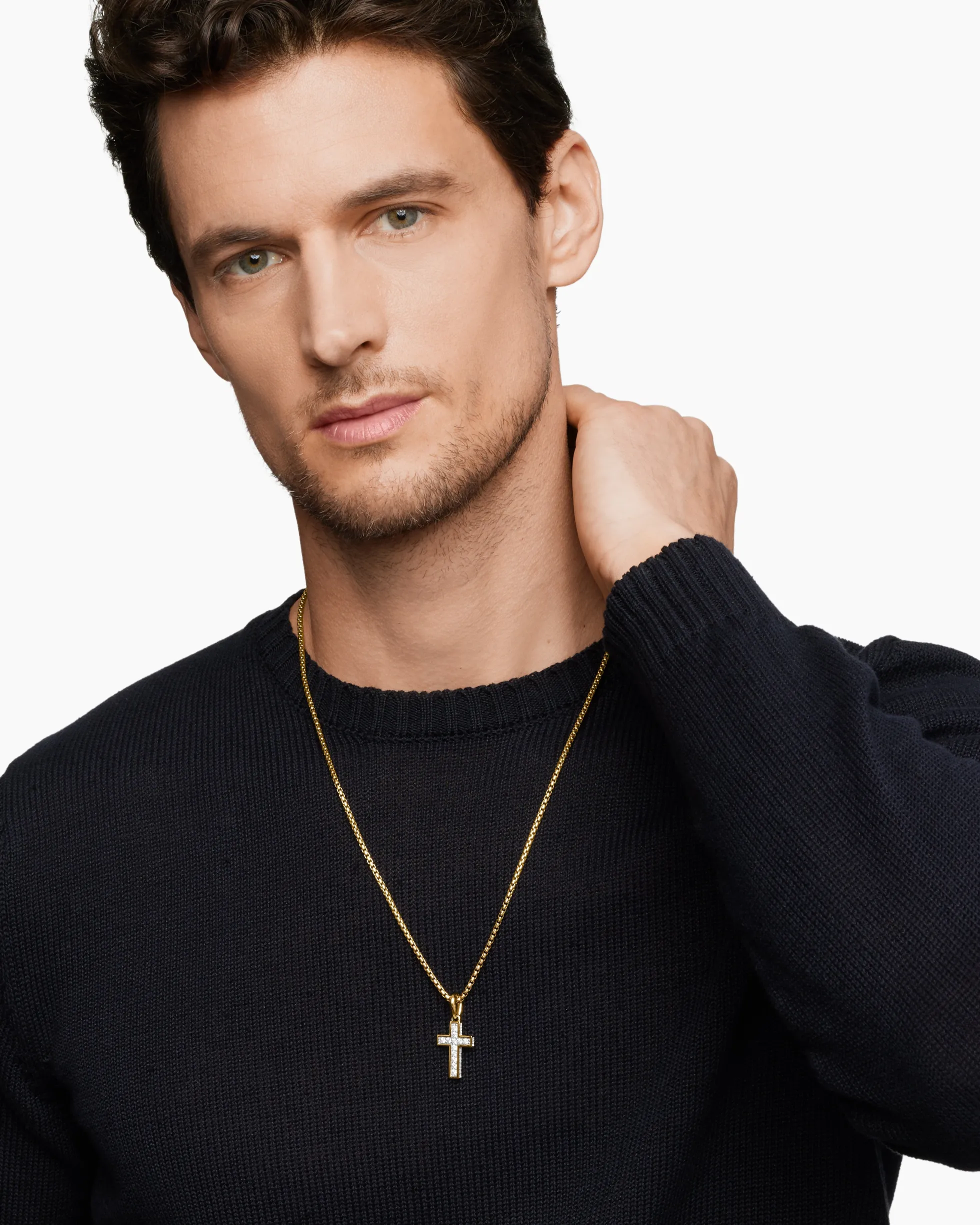 Pavé Cross Pendant 18K Yellow Gold with Diamonds, 23mm