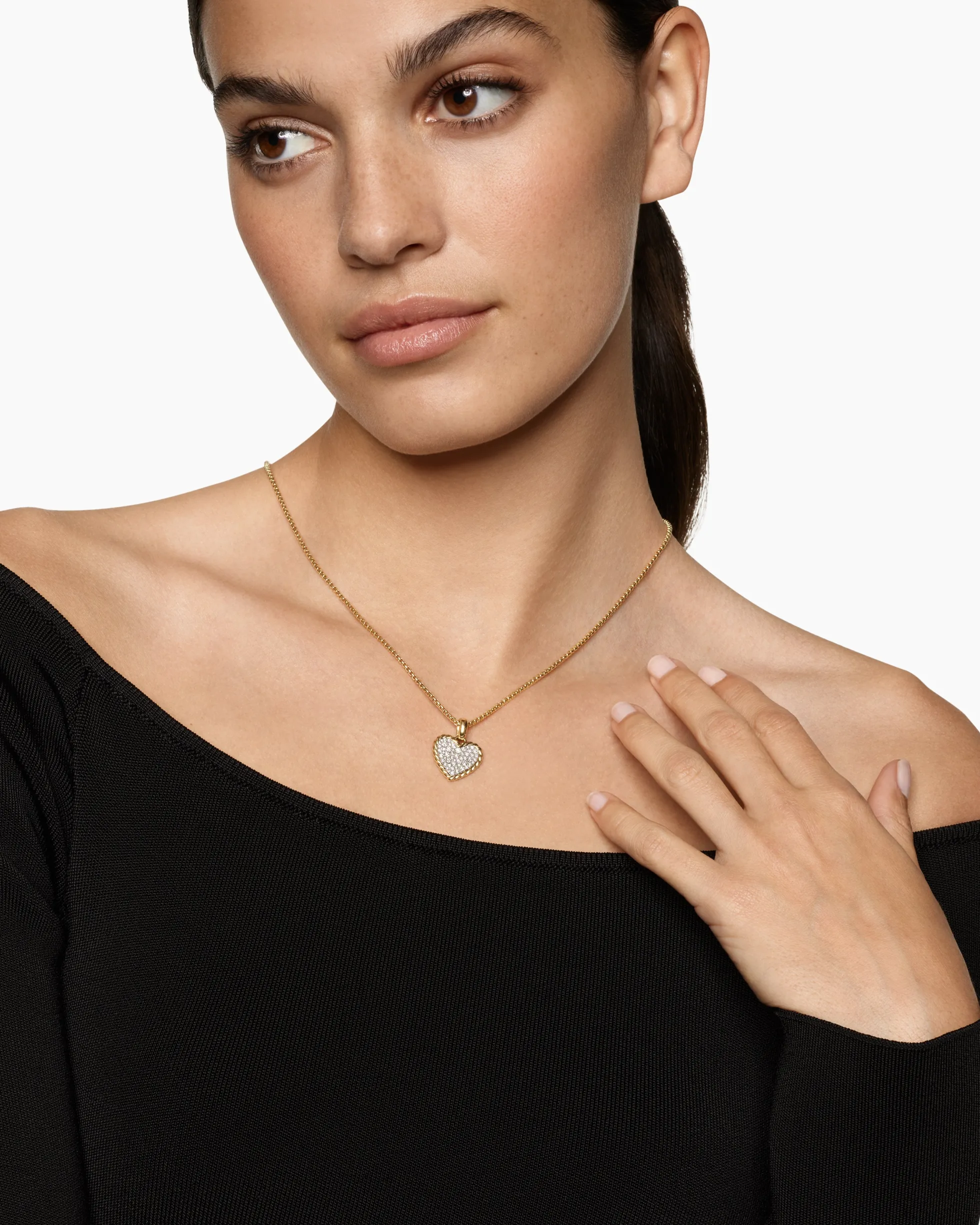 Pavé Heart Amulet 18K Yellow Gold with Diamonds, 15.6mm
