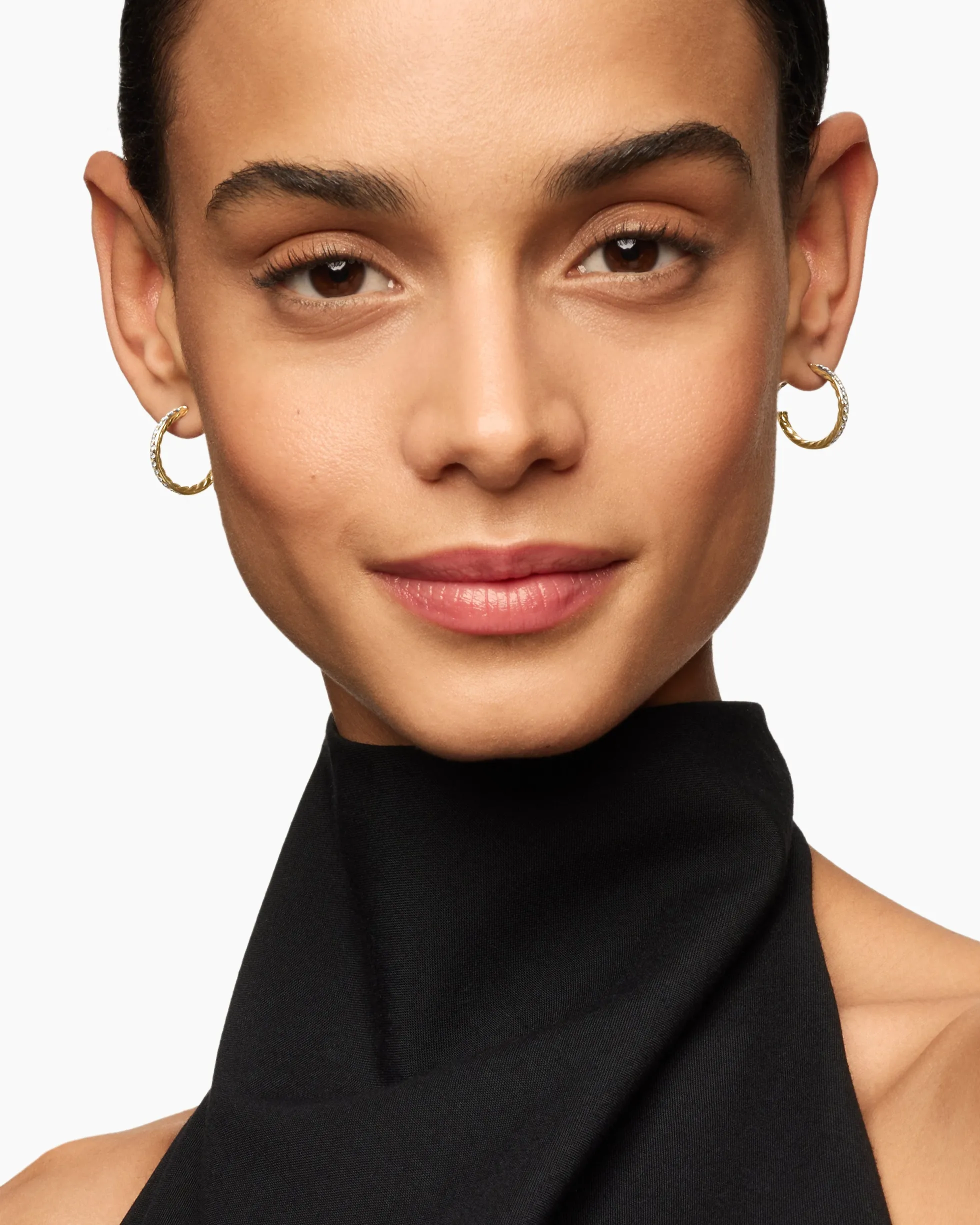 Pavé Hoop Earrings 18K Yellow Gold with Diamonds, 19mm
