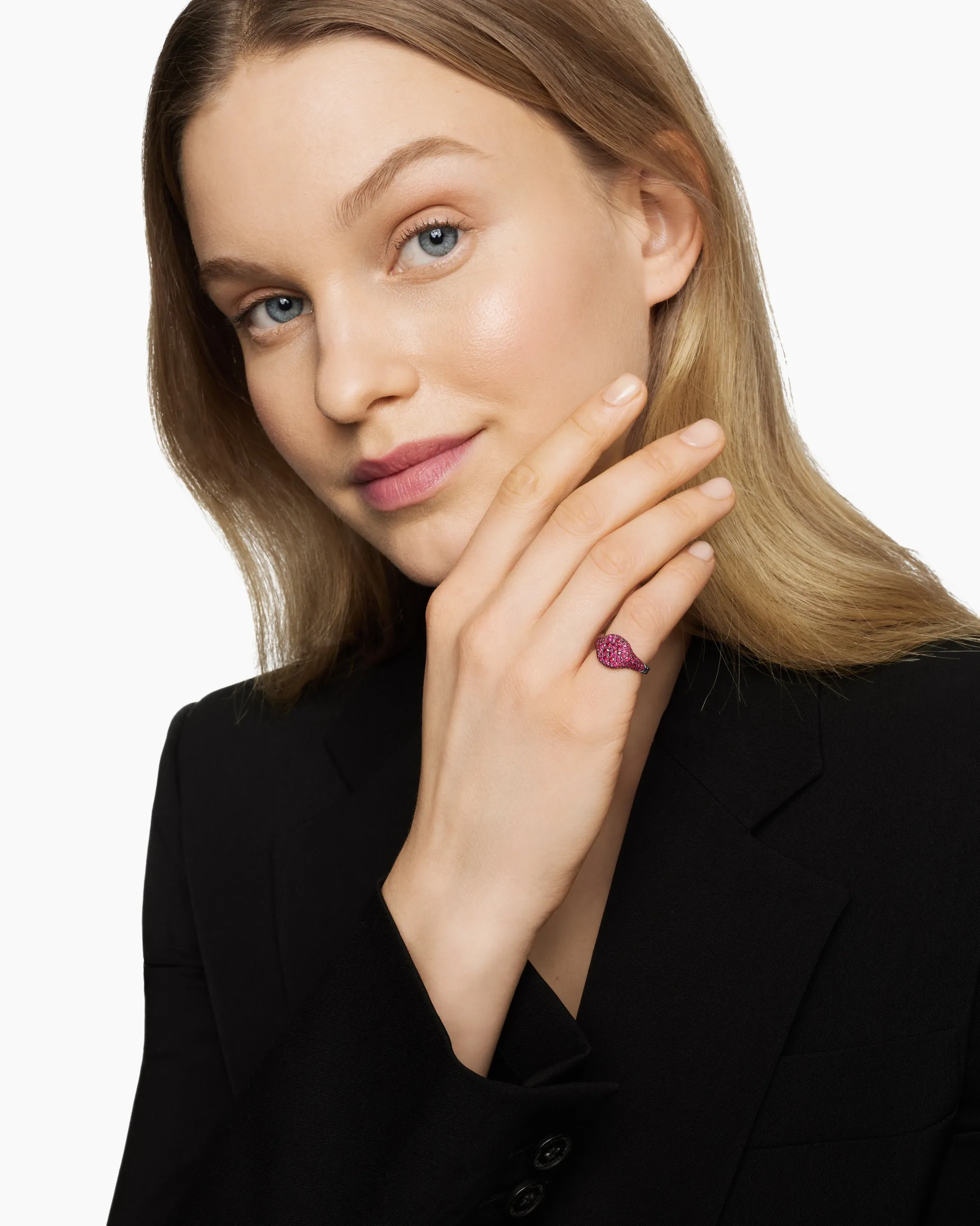 Pavé Pinky Ring 18K White Gold with Red Rubies, 10mm