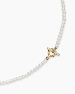 Pearl Classics Petite Toggle Necklace 18K Yellow Gold with Diamonds, 3mm