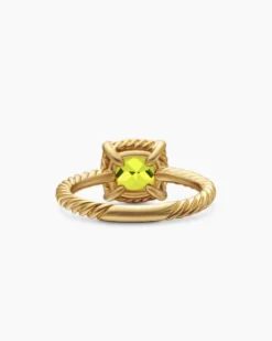 Petite Chatelaine® Pavé Bezel Ring 18K Yellow Gold with Peridot and Diamonds, 7mm