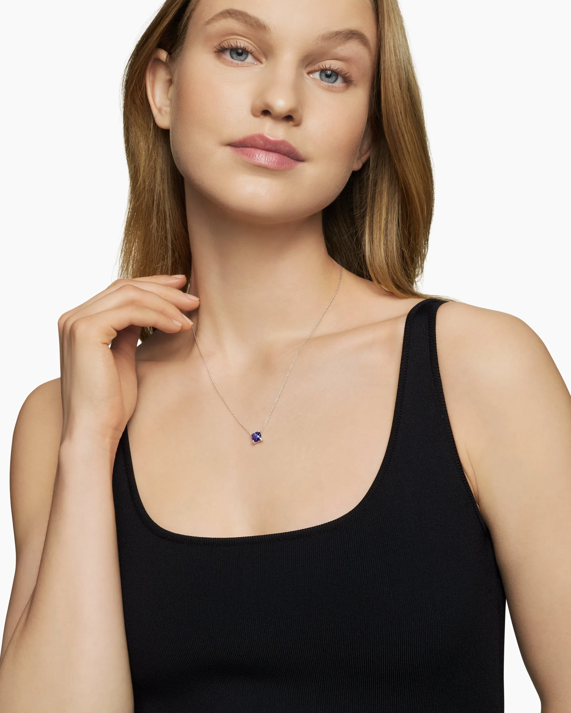 Petite Chatelaine® Pendant Necklace 18K White Gold with Tanzanite and Diamonds, 7mm