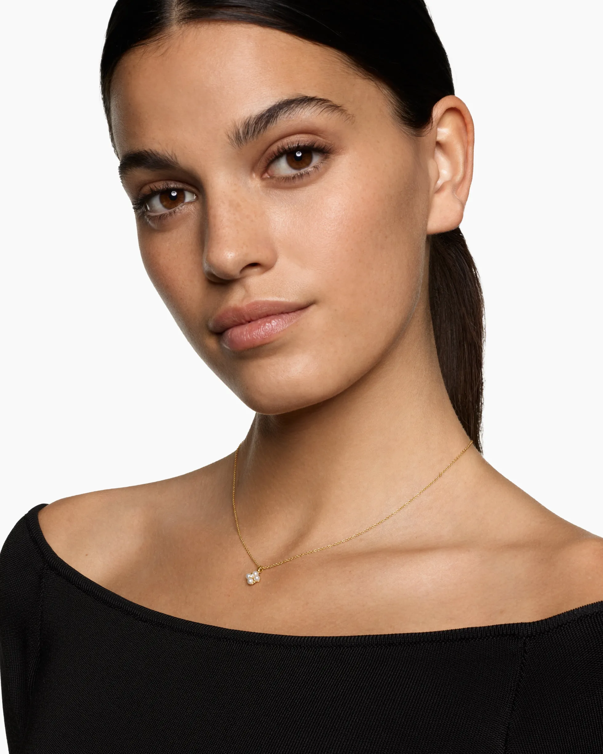 Petite Modern Renaissance® Pearl Pendant Necklace 18K Yellow Gold with Pearls and Center Diamond, 7.3mm