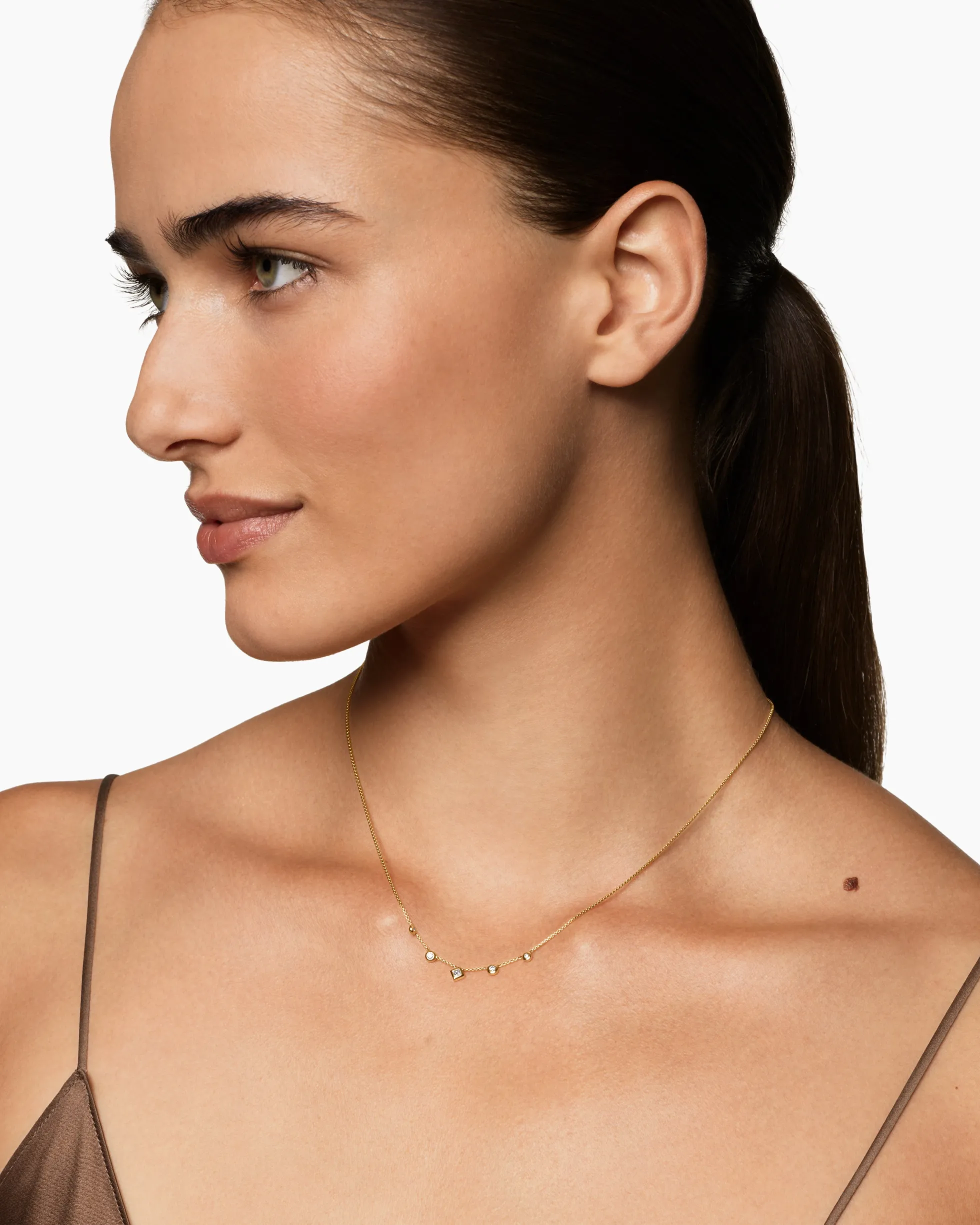Petite Modern Renaissance® Station Chain Necklace 18K Yellow Gold with Diamonds, 3.4mm