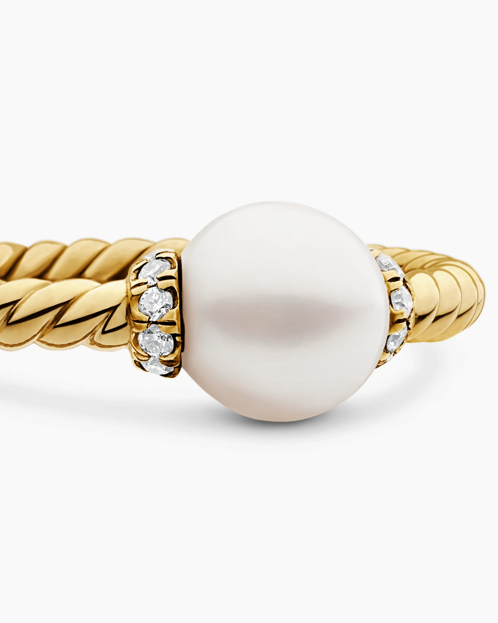 Petite Solari Station Ring 18K Yellow Gold with Pearl and Diamonds, 2.3mm