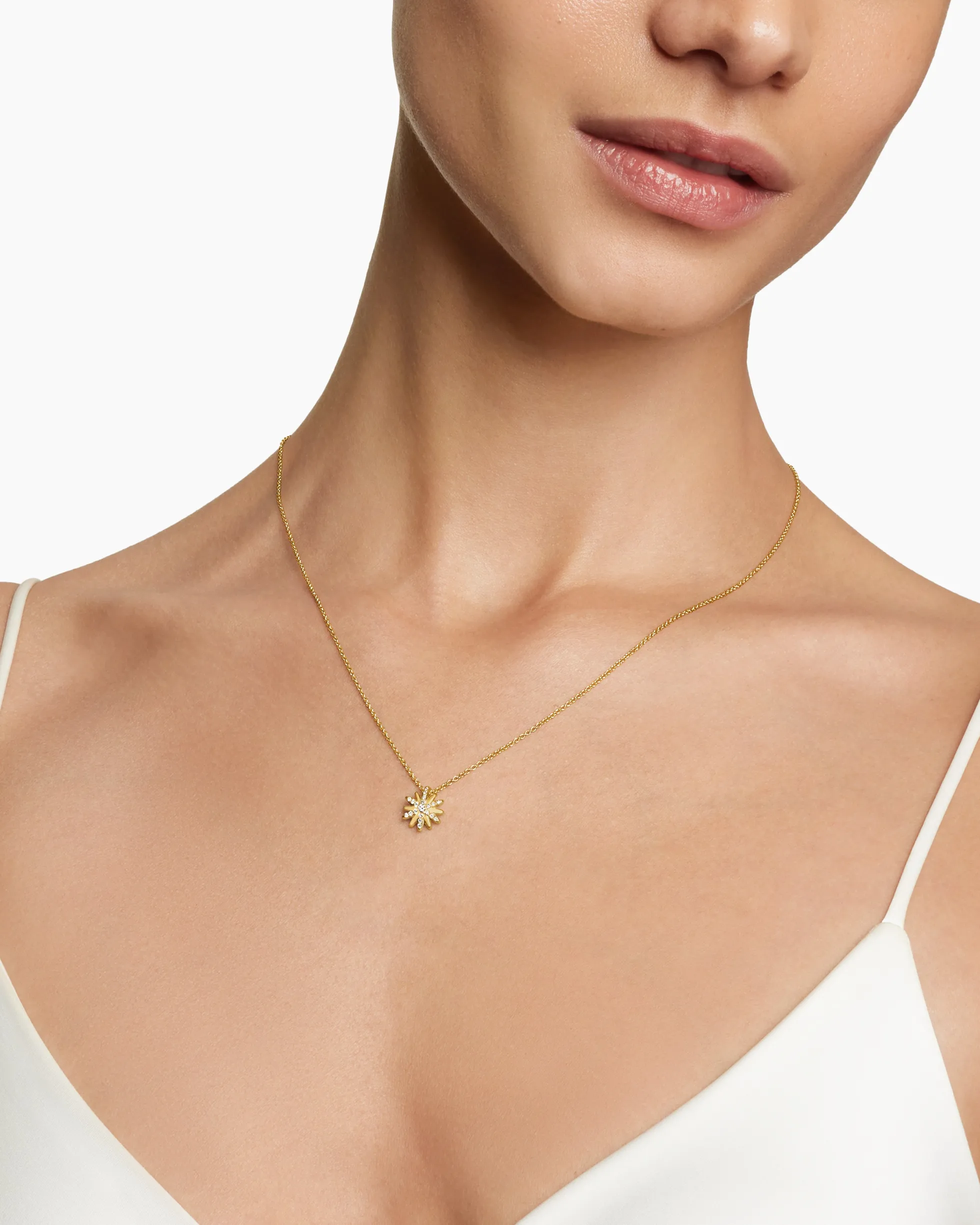 Petite Starburst Pendant Necklace 18K Yellow Gold with Diamonds, 10.5mm