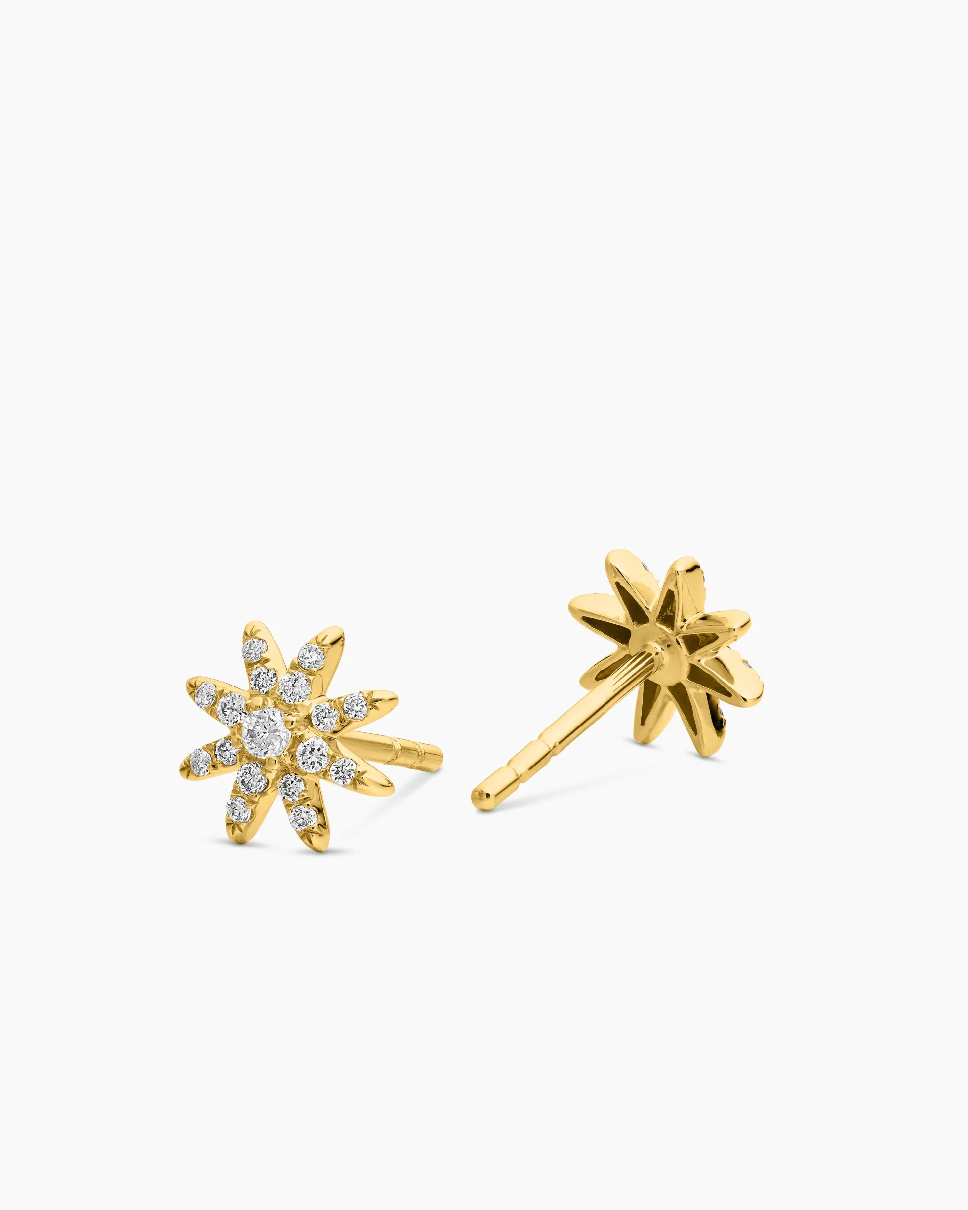 Petite Starburst Stud Earrings 18K Yellow Gold with Diamonds, 7.5mm